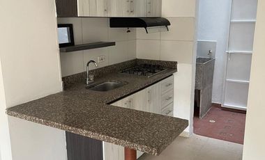 CASA BARRIO SAN ISIDRO - GIRON SANTANDER