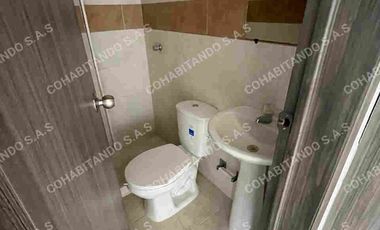 CASA BARRIO SAN ISIDRO - GIRON SANTANDER