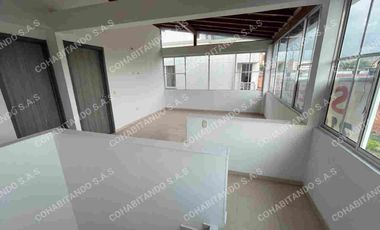 CASA BARRIO SAN ISIDRO - GIRON SANTANDER