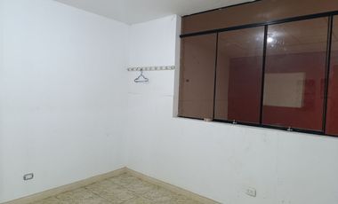 Vendo Casa De 316M2 Ubicado En Zona Altamente Comercial