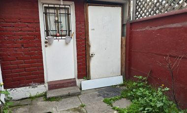 CASA EN VENTA EN CELERINO PEREIRA, METRO PRINCIPE DE GALES, ÑUÑOA