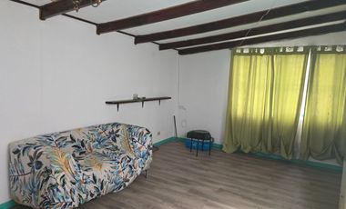 CASA EN VENTA EN CELERINO PEREIRA, METRO PRINCIPE DE GALES, ÑUÑOA