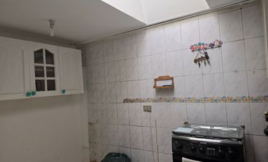 CASA EN VENTA EN CELERINO PEREIRA, METRO PRINCIPE DE GALES, ÑUÑOA
