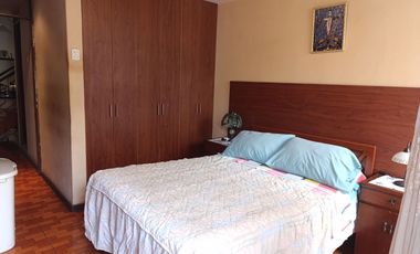 Se Vende Hermosa Y Acogedora Casa De 3 Pisos + Azotea