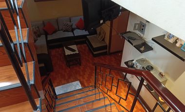 Se Vende Hermosa Y Acogedora Casa De 3 Pisos + Azotea