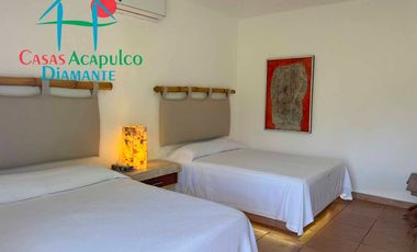 ¡Privacidad, lujo y vista al mar! Casa con alberca privada y terraza espectacular