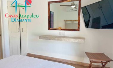 ¡Privacidad, lujo y vista al mar! Casa con alberca privada y terraza espectacular