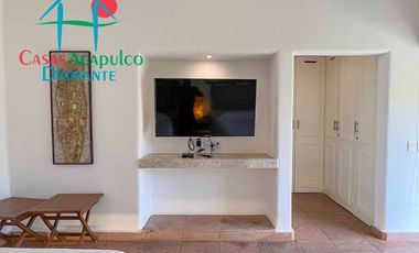 ¡Privacidad, lujo y vista al mar! Casa con alberca privada y terraza espectacular