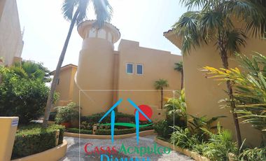 ¡Privacidad, lujo y vista al mar! Casa con alberca privada y terraza espectacular