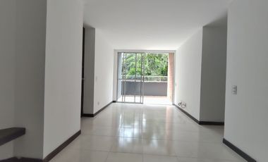 Venta de apartamento en Sabaneta, sector asdesillas