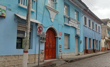 Casa en Venta Excelente Ubicación Zona central y comercial de Guaranda