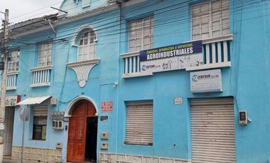 Casa en Venta Excelente Ubicación Zona central y comercial de Guaranda