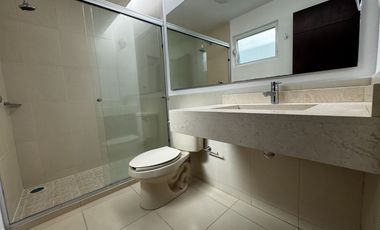 Casa en Venta en Horizontes 2 con Amplio patio.