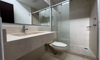 Casa en Venta en Horizontes 2 con Amplio patio.