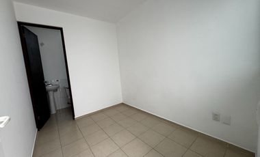 Casa en Venta en Horizontes 2 con Amplio patio.