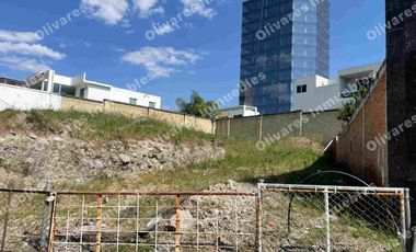 TERRENO EN VENTA EN FRACCIONAMIENTO SAUCEDAL;  ATRÁS DE PASEO DESTINO PUEBLA