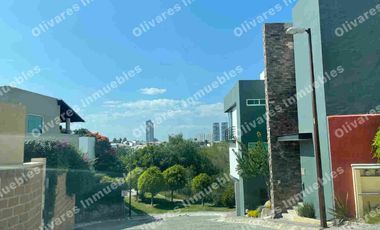 TERRENO EN VENTA EN FRACCIONAMIENTO SAUCEDAL;  ATRÁS DE PASEO DESTINO PUEBLA