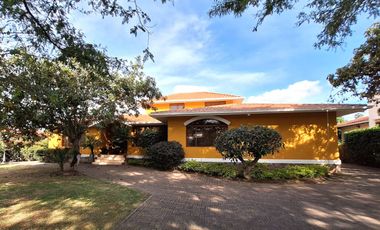 Casa 506 m2. + Terreno 1.926 m2. Sector Buena Esperanza, Tumbaco