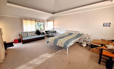 Casa 506 m2. + Terreno 1.926 m2. Sector Buena Esperanza, Tumbaco