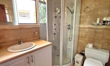 Casa 506 m2. + Terreno 1.926 m2. Sector Buena Esperanza, Tumbaco