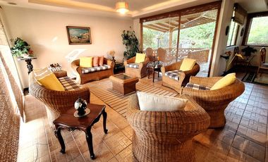 Casa 506 m2. + Terreno 1.926 m2. Sector Buena Esperanza, Tumbaco