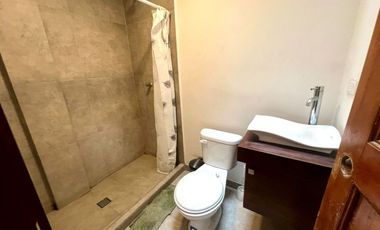 En Venta Casa Rentera en Azogues en la Avenida 16 de Abril