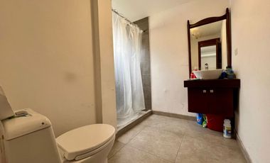 En Venta Casa Rentera en Azogues en la Avenida 16 de Abril
