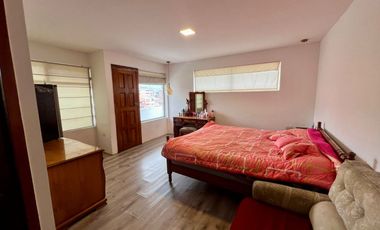 En Venta Casa Rentera en Azogues en la Avenida 16 de Abril