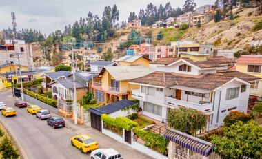 En Venta Casa Rentera en Azogues en la Avenida 16 de Abril