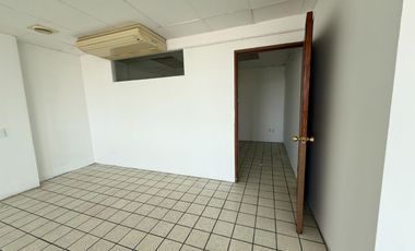 SE RENTA OFICINA EN Av. Mariano Otero 3433, Verde Valle, Guadalajara, Jalisco, México