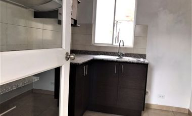 Departamento zona comercial Conocoto