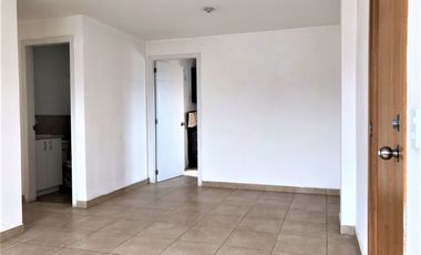 Departamento zona comercial Conocoto