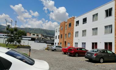 Departamento zona comercial Conocoto
