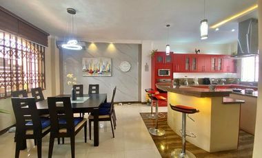 SE VENDE CASA SECTOR CDLA. SANTA ELENA EN MACHALA