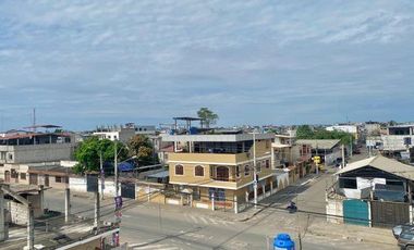 SE VENDE CASA SECTOR CDLA. SANTA ELENA EN MACHALA