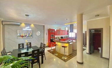 SE VENDE CASA SECTOR CDLA. SANTA ELENA EN MACHALA