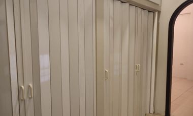 Departamento de alquiler en Los Ceibos, 4 dormitorios, piscina, 2 parqueos.