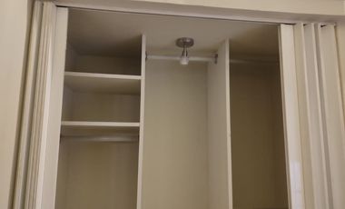 Departamento de alquiler en Los Ceibos, 4 dormitorios, piscina, 2 parqueos.