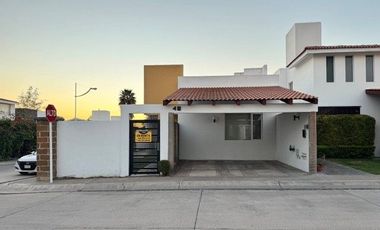 CASA EN RENTA AL NORPONIENTE TRES ARROYOS AGS