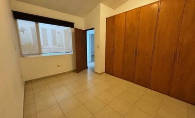 CASA EN RENTA AL NORPONIENTE TRES ARROYOS AGS