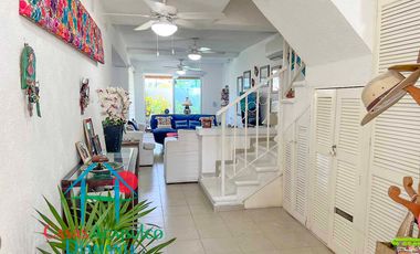 Casa con Acceso a Club de Playa, Terrazas y 3 Recámaras