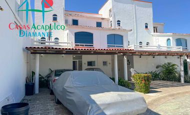 Casa con Acceso a Club de Playa, Terrazas y 3 Recámaras