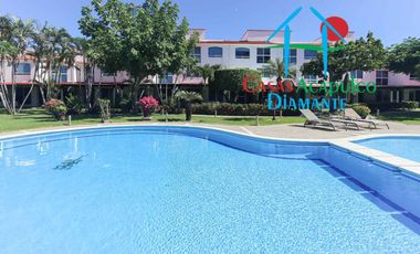 Casa con Acceso a Club de Playa, Terrazas y 3 Recámaras