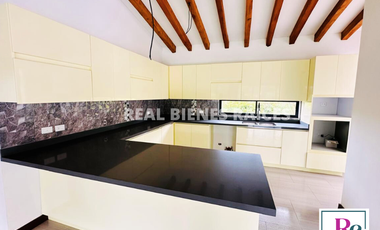 VENDO HERMOSA FINCA EN EL CARMEN DE VIBORAL