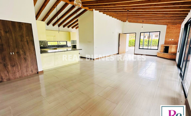 VENDO HERMOSA FINCA EN EL CARMEN DE VIBORAL