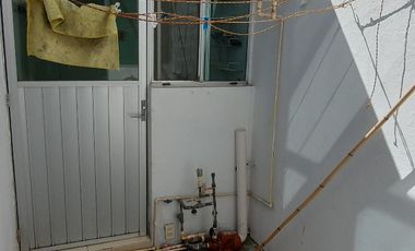 Casa en renta con terreno adicional Lomas del Refugio, Priv Montes Málaga,con control de acceso y guardias de seguridad León, Gto