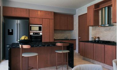 VENDO CASA EN COSTA DE ORO, CERCA DE PLAZA AMERICAS