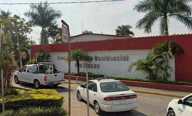 Casa en venta en Fracc. Las Fincas Jiutepec Morelos, ¡Compra directa con el Banco, no se aceptan créditos!