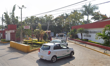 Casa en venta en Fracc. Las Fincas Jiutepec Morelos, ¡Compra directa con el Banco, no se aceptan créditos!