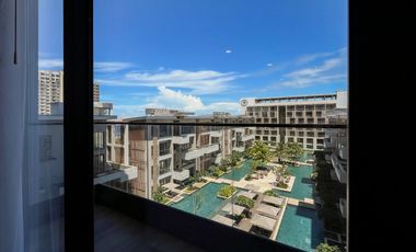 BARGAIN (OPTION TO RENT 100k + Dues)!! 17.25 PHP net of ALL taxes - FULLY FURNISHED 1 Bedroom Unit for Sale